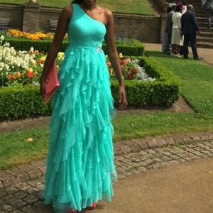 Daytime or nighttime dress depending on event